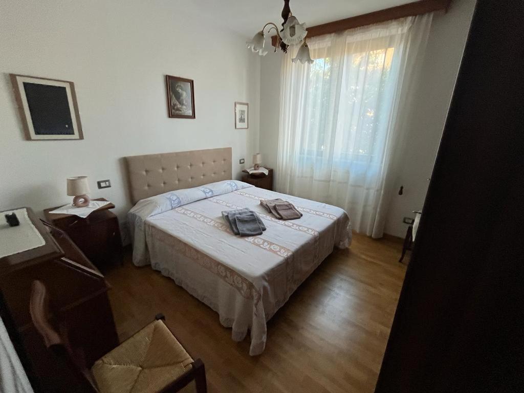 Вилла Casa Gianfranco Губбио Экстерьер фото