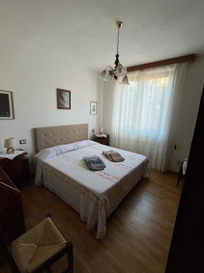 Вилла Casa Gianfranco Губбио Экстерьер фото